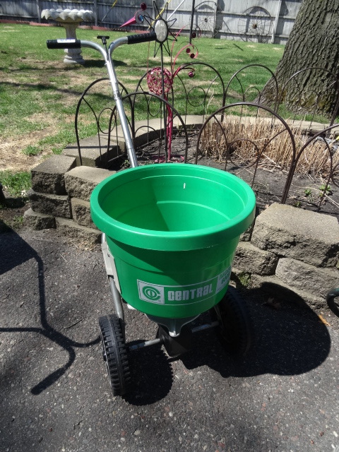 lot 99 image: Metal convertible 2 wheel dolly. 2 ...