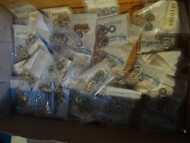 lot 149 image: Brand new flat washers. Polaris. 32...