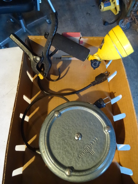 lot 160 image: Electrolux extension cord. Clip on ...
