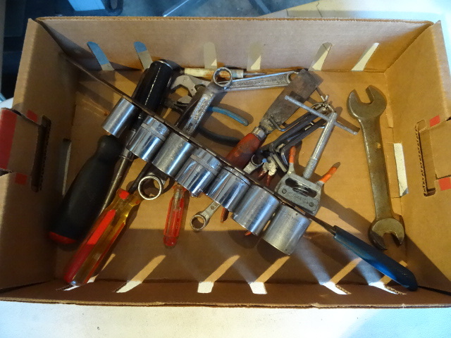 lot 161 image: Misc tools. 12 sockets...