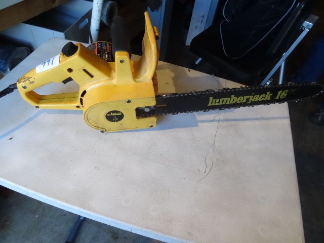 lot 166 image: Wagner 16 electric chain saw. Work...