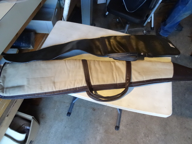 lot 187 image: 2 gun cases. 1 is a Browning...