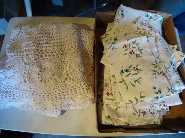 lot 216 image: Napkins. Table Cloth. Doyle...