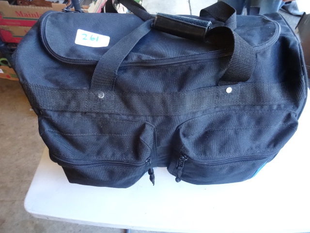 lot 261 image: Travel duffle bag...