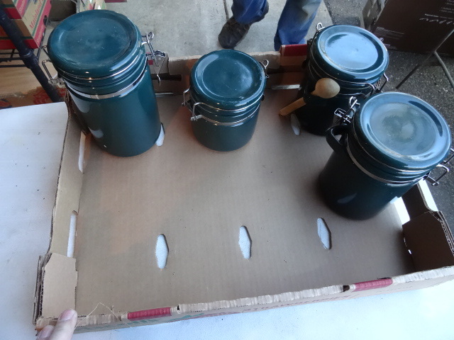 lot 266 image: 4 piece kitchen canister set...