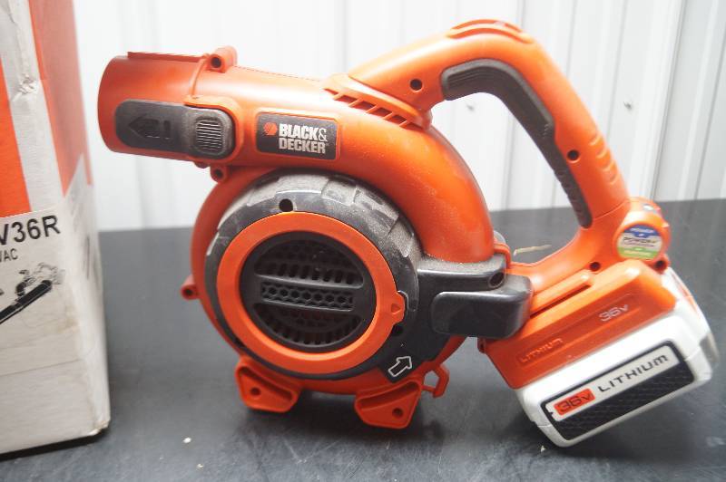 Black & Decker SweeperVac