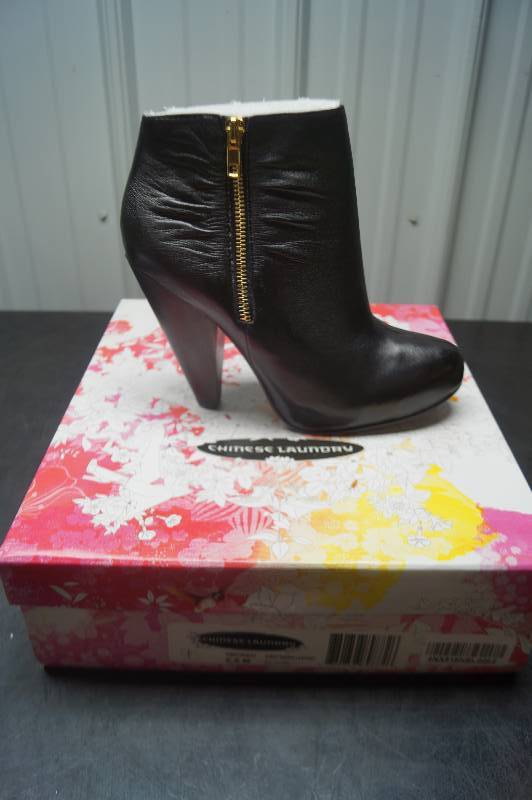 Womens Boots