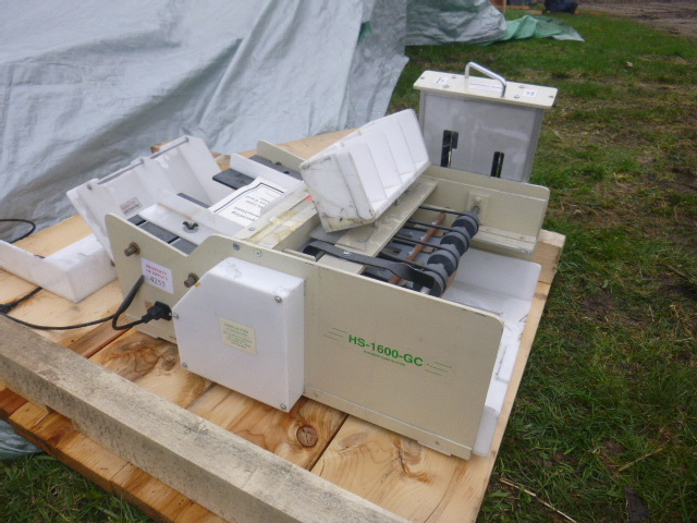 lot 47 image: HS-1600-GC Business Card Slitter