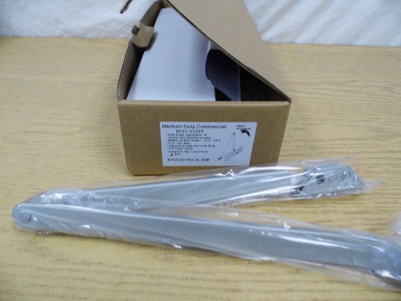 Medium Duty Door Commercial Closer