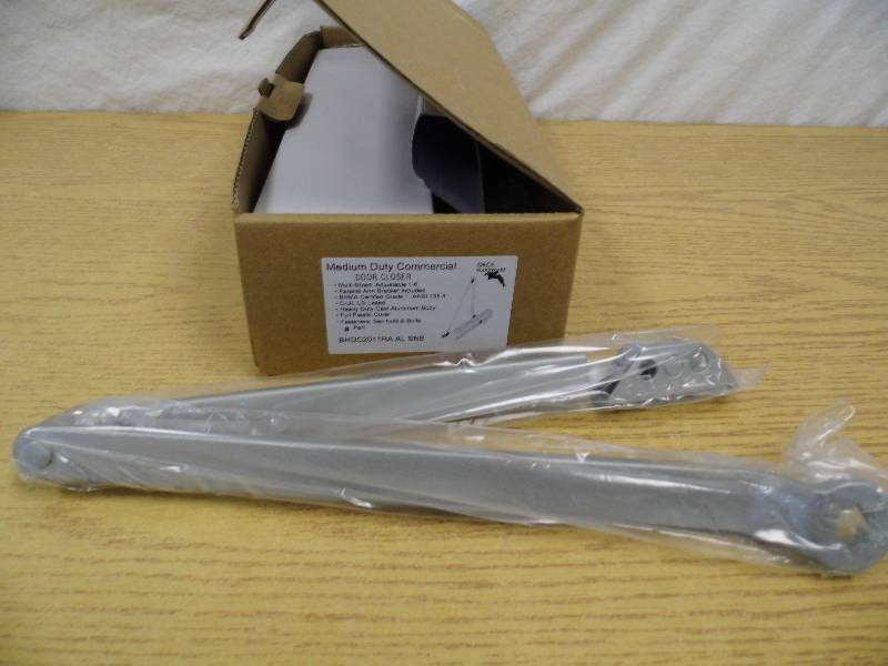 Medium Duty Door Commercial Closer