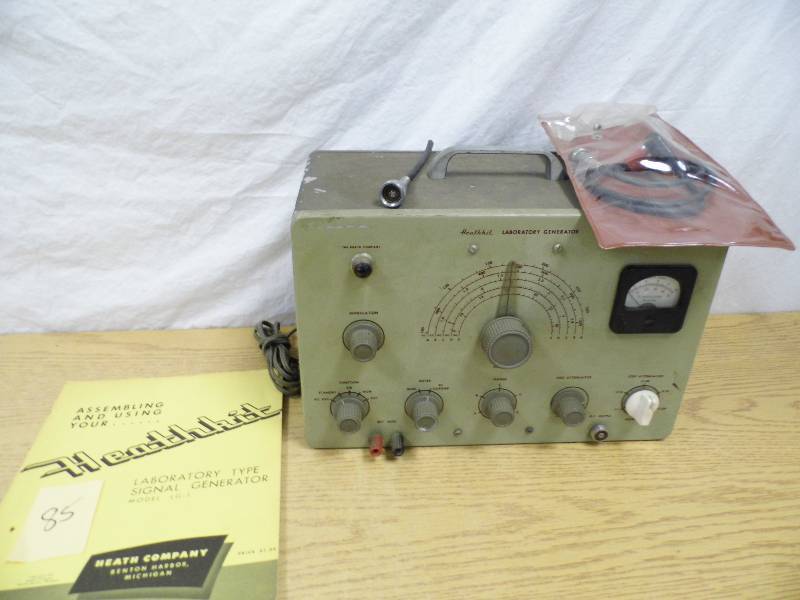 Heathkit Laboratory Generator