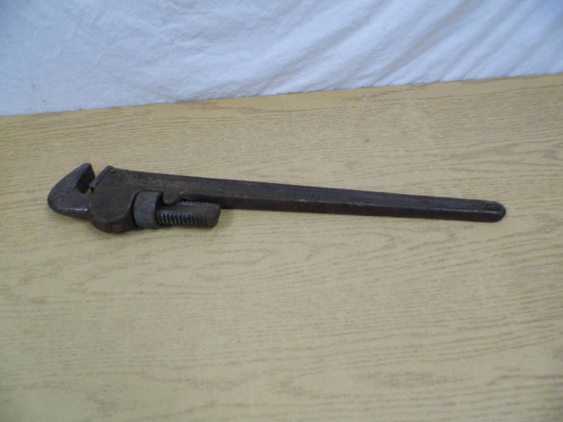 Pipe Wrench