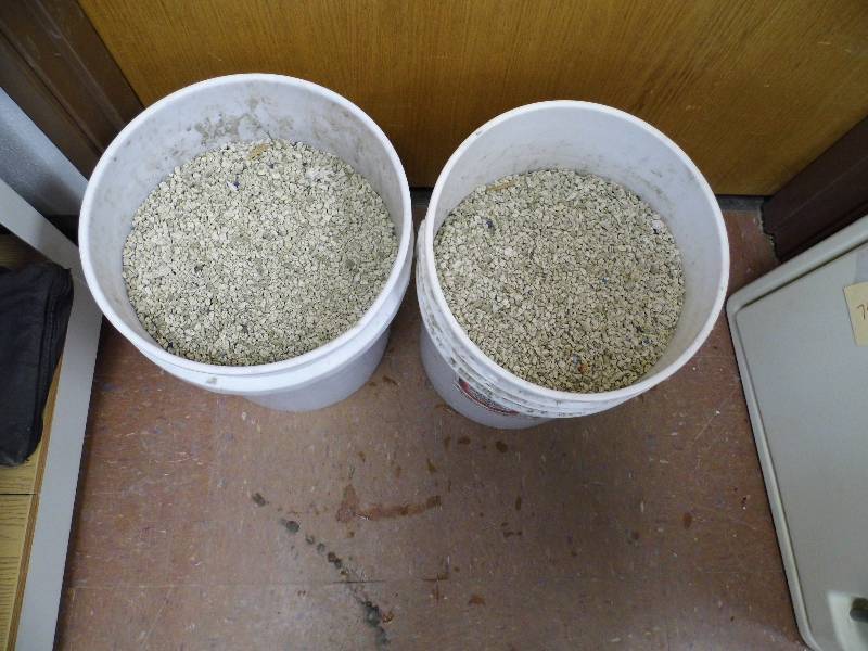 2 - 5 Gallon Buckets of Aquarium Rock