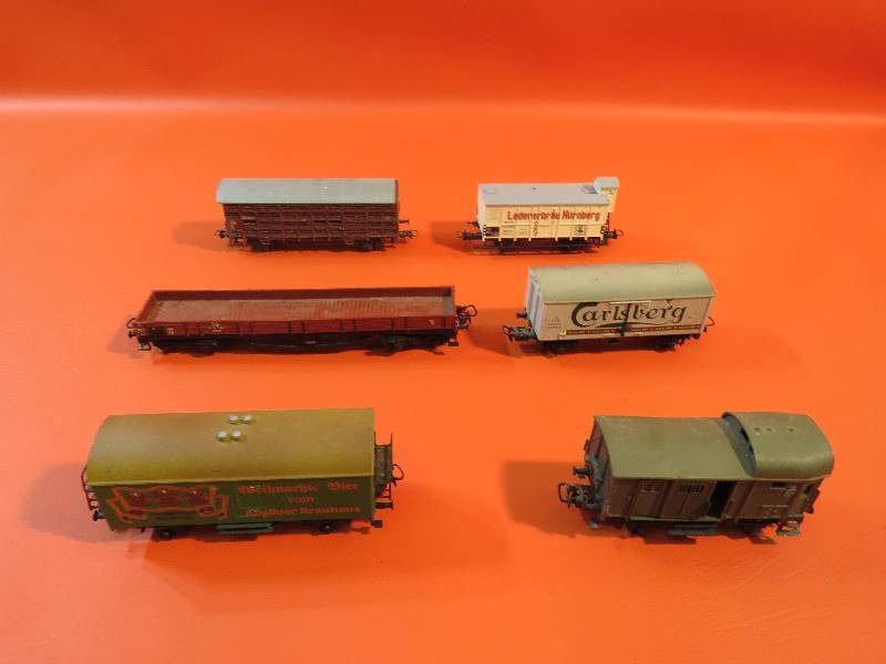 lot 216 image: Vintage Train Cars