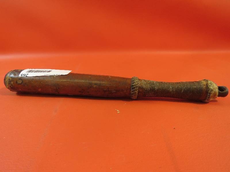lot 265 image: Vintage Night Stick