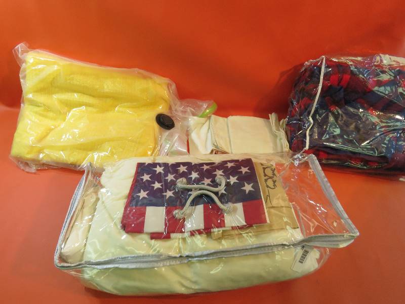 lot 288 image: Linens