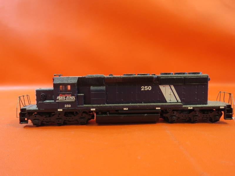 lot 307 image: Collectible Train Engine