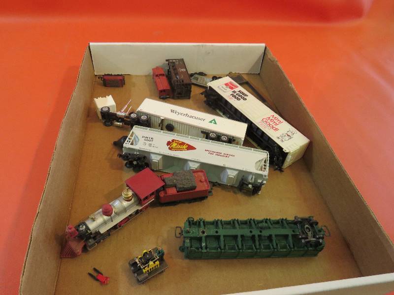 lot 339 image: Vintage Train Cars