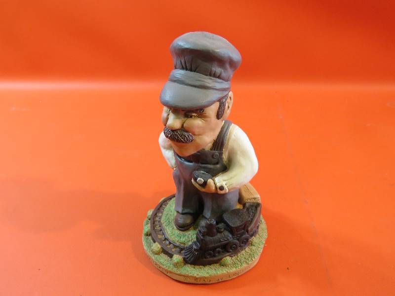 lot 358 image: Conductor Figurine