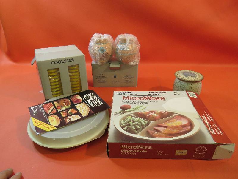 lot 459 image: Kitchen Lot
