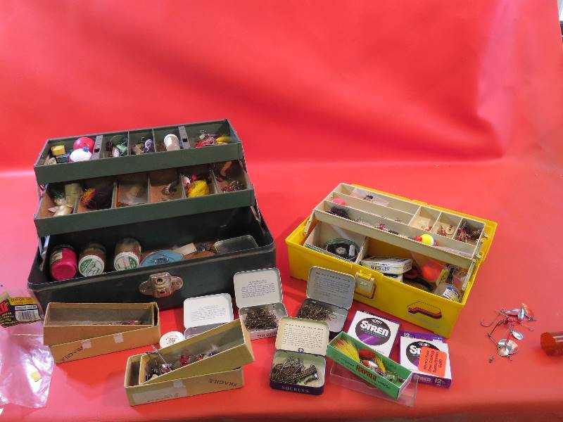 lot 464 image: Tackle Boxes