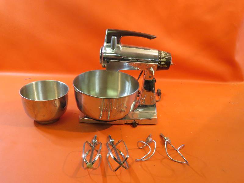lot 496 image: Sunbeam MixMaster