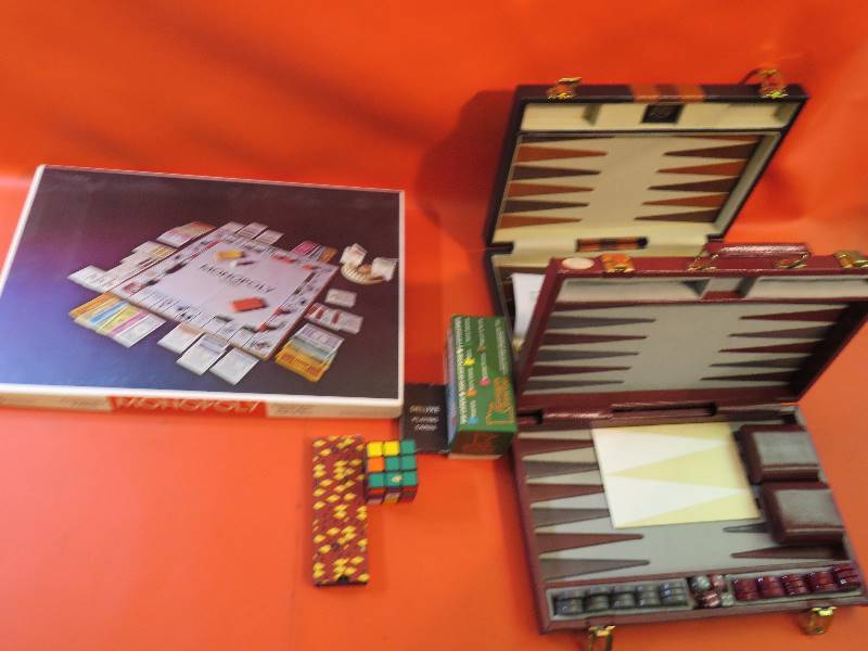 lot 507 image: Game Lot