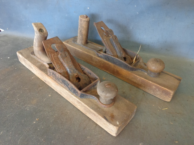 lot 35 image: Wood block Planers
