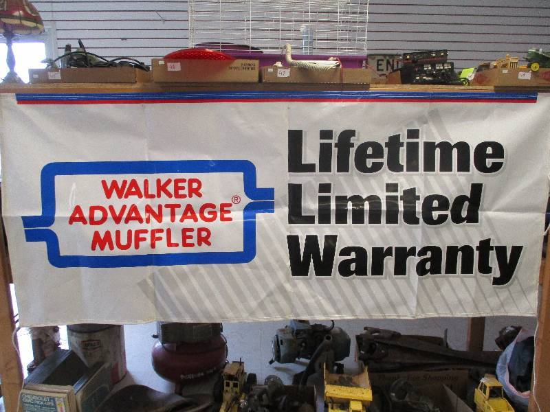 lot 69 image: Automotive Banners