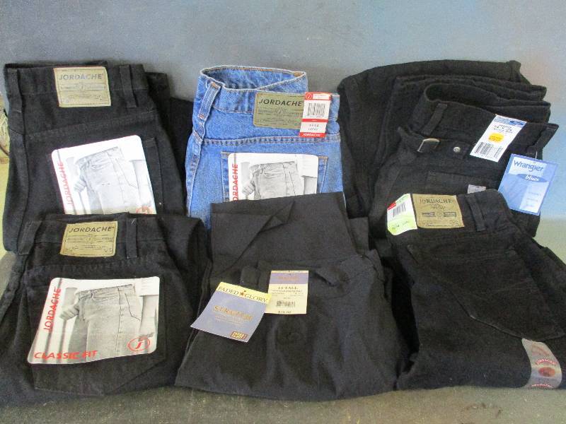 lot 92 image: Womans Jeans