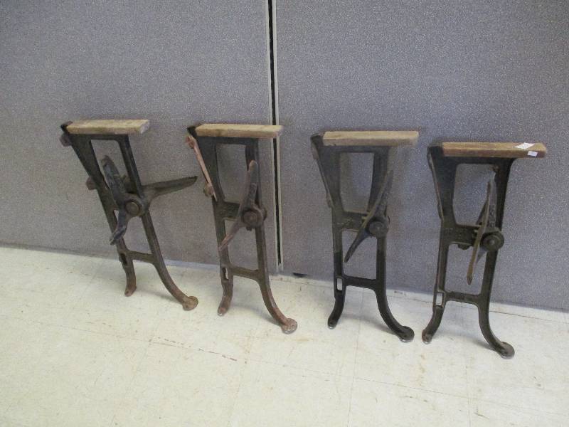 lot 111 image: Antique Steel Chair Legs