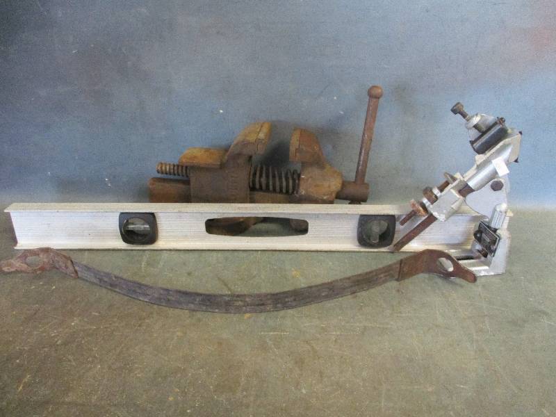 lot 126 image: Tools