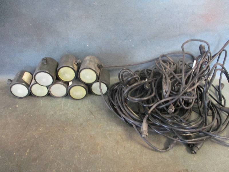 lot 129 image: Radar Antenna and Cables