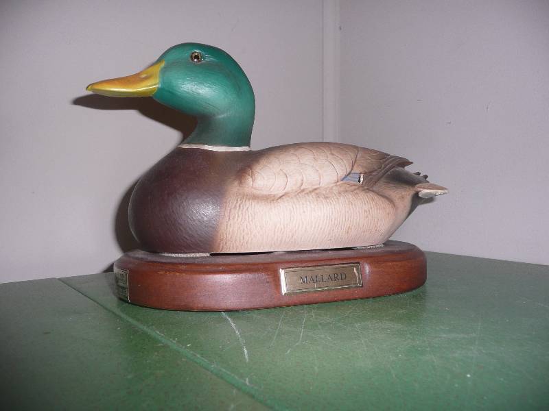 lot 15 image: Mallard - James B Beam Decanter - Vintage - Nice Condition