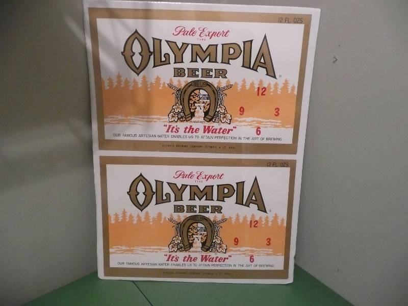 lot 53 image: Vintage Olympia Advertising Pieces In Plastic - Like New