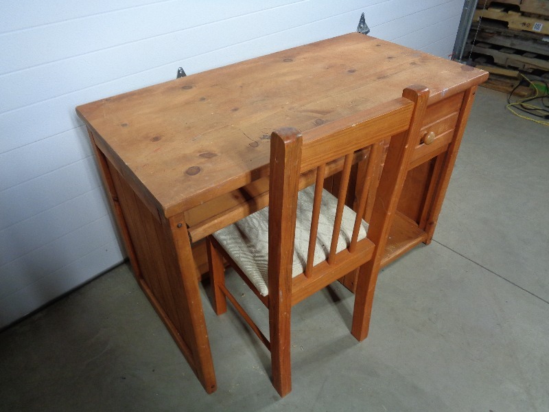 lot 115 image: Wood Desk and Chair