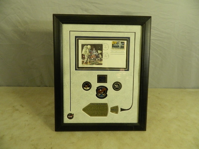 lot 6 image: Apollo 11 Collector Piece