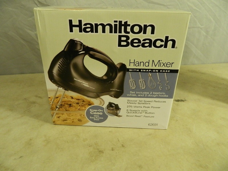 lot 13 image: New Hamilton Beach Hand Mixer