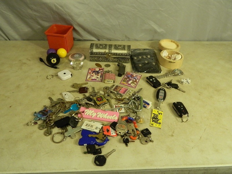 lot 28 image: Keys, Collectibles, and More