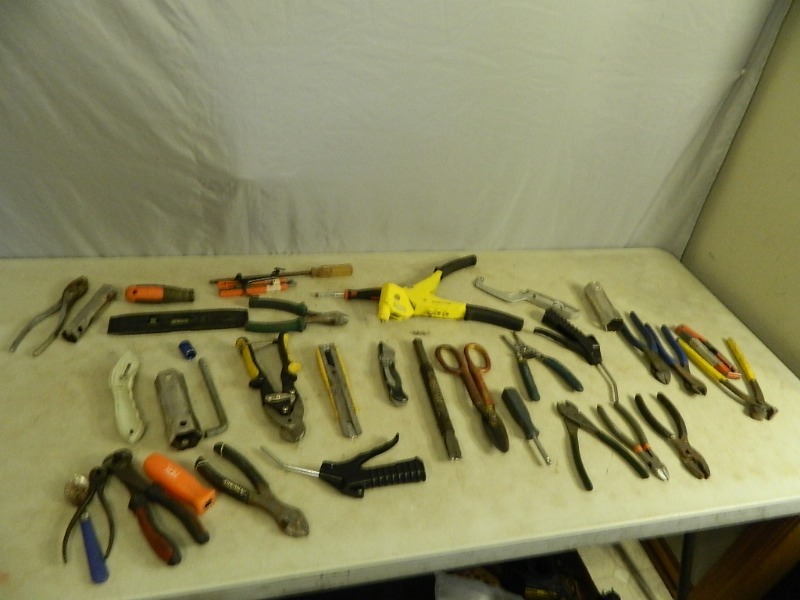 lot 49 image: Hand Tools and More
