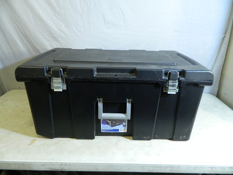 lot 89 image: Storage Trunk