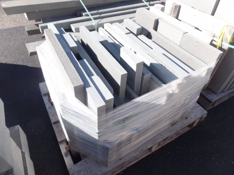 BLUESTONE THERMAL PATTERN PLANKING