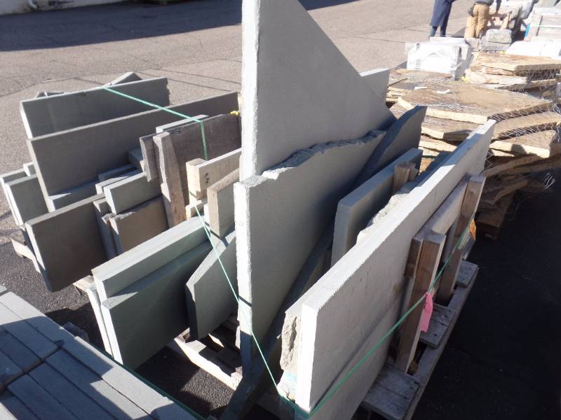 BLUESTONE THERMAL PATTERN PLANKING