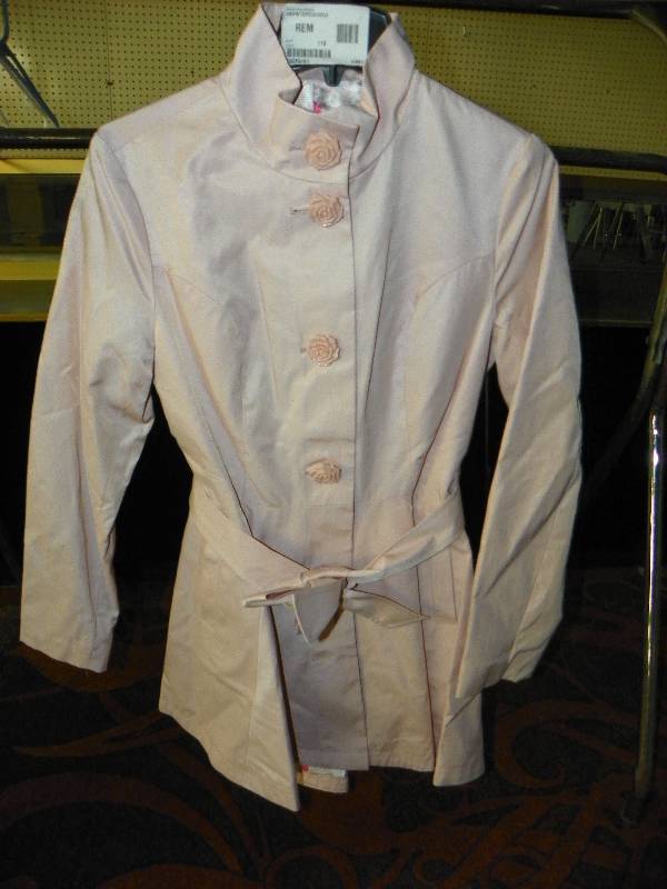 Trench Coat Rose Medium