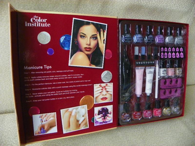 THE ULTIMATE NAIL SET