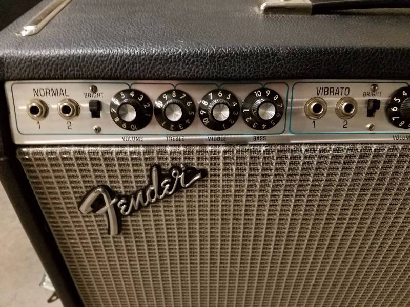 lot 15 image: Fender Twin Reverb Amp