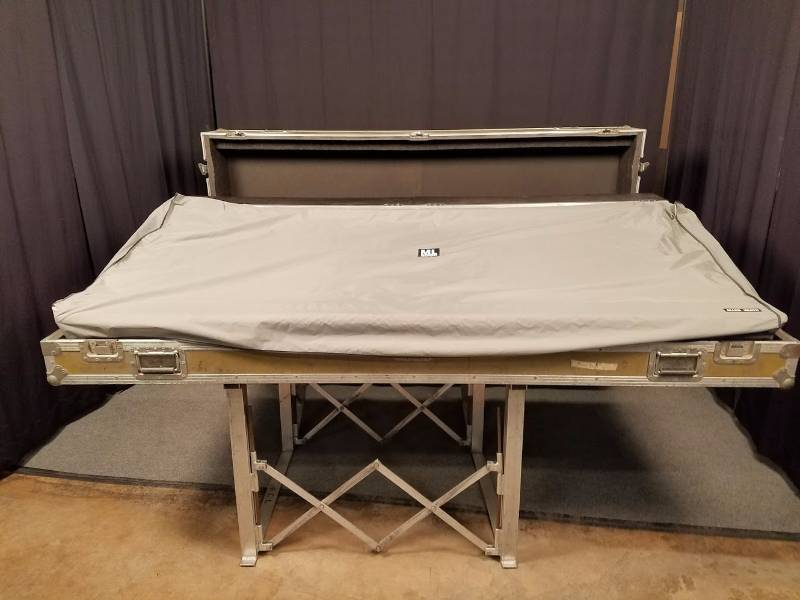 lot 29 image: Allen Heath ML5000 - 48 channel - power supply and case included