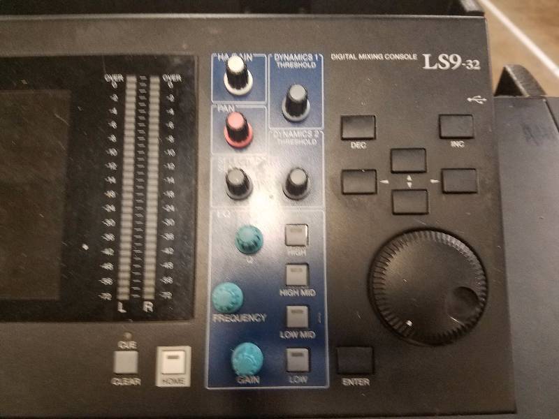 lot 3 image: Yamaha LS9