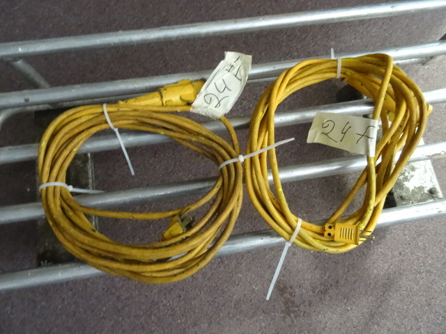 lot 50 image: 24 trouble lights. Qty 2...