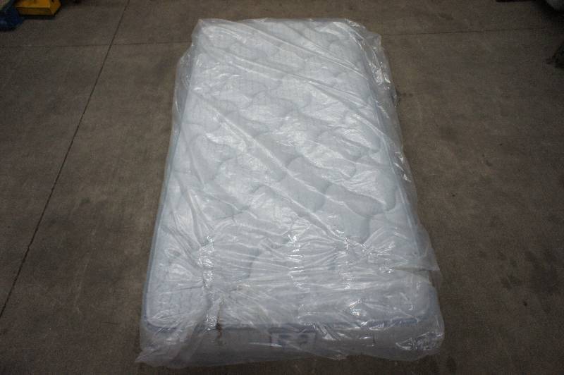 lot 9 image: New Sealy Eastgate - Twin Size Mattress, -  MSRP $ 599.99